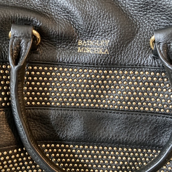 Gently used Badgley Mischka black leather bag with detachable strap - Picture 2 of 10